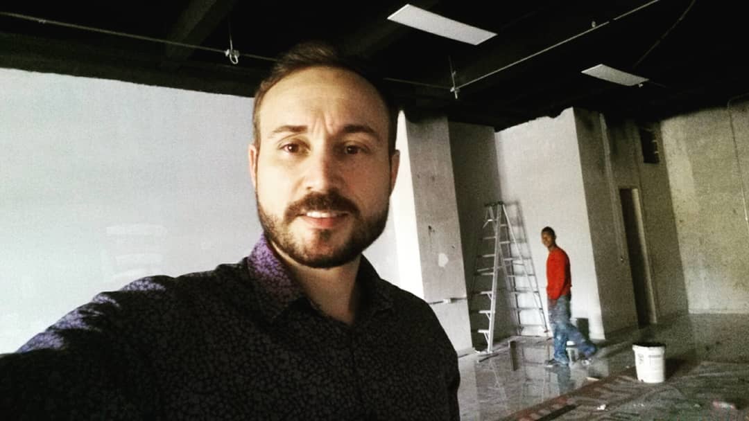 Construyendo un espacio ideal para ti, un espacio Monokuko! #coworking #negocios #business #hardwork #oficinas #centro #empresa #startups